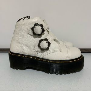 The Dr. Martens Devon Flower Buckle Leather Platform Boots-Size 5 NWOT